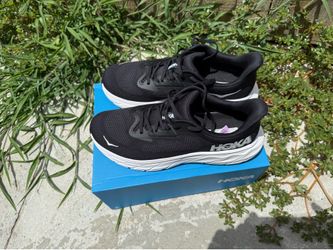 Hoka Arahi 7 size 10.5 men’s