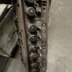 Chevy 350 Cylinder Head 