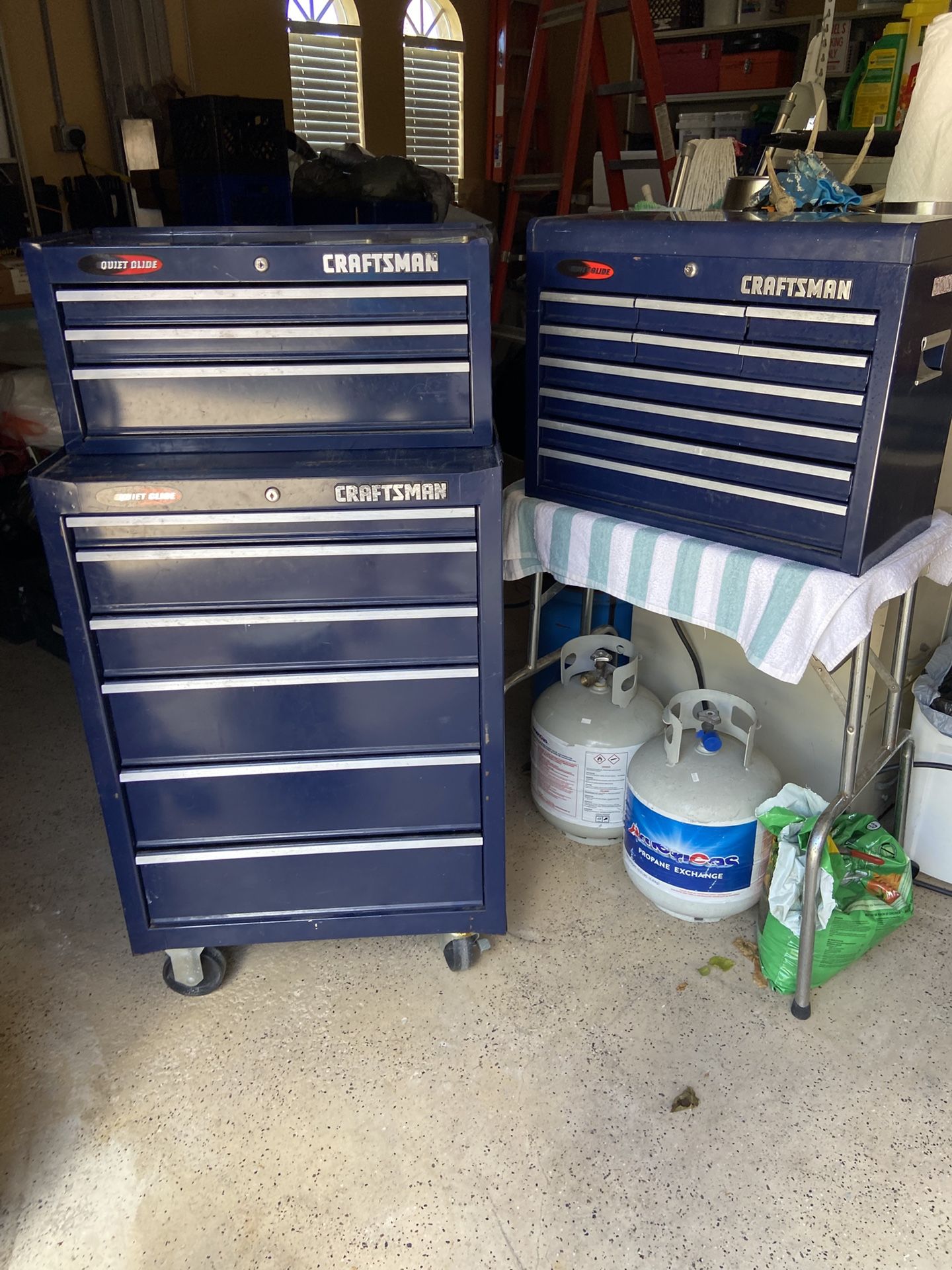 Craftsman Quiet Glide 3 Piece Rolling Tool Chest