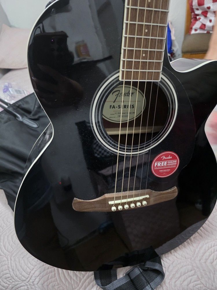 Fender FA-135CE Concert Acoustic-Electric Guitar Black