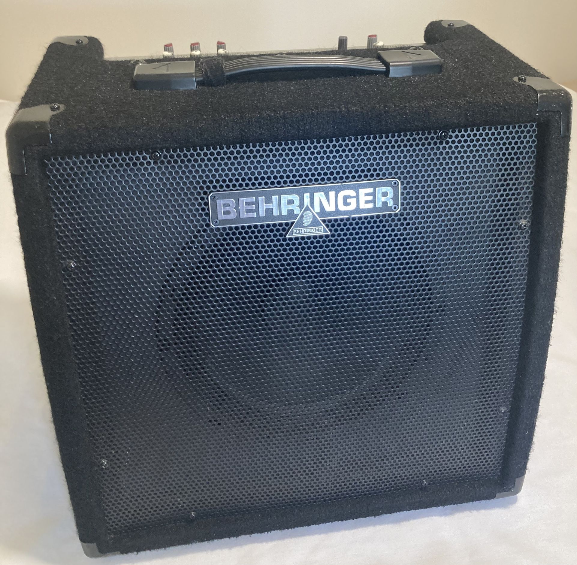 Behringer ultratone k450fx 45 watt pa / keyboard amp