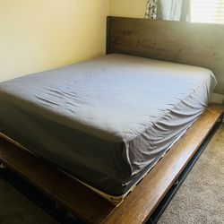 Queen Platform Bed Includes Box Spring and Mattress $250 OBO
