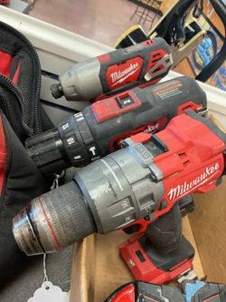 Milwaukee tools set