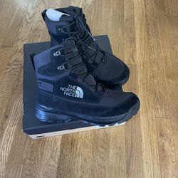 The North Face Men’s Chilkat V Lace Waterproof Boots 