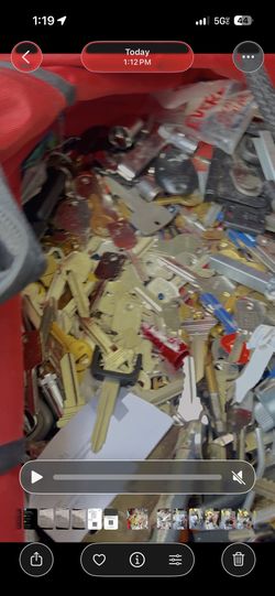 Car Blank Keys Thousands Of Them 