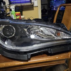 Hid Xenon Model Only Headlight Headlamp Assembly Compatible With Chrysler Pacifica 2018-2020 Right Passenger Side Only # 372