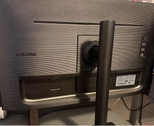 Samsung Monitors (Set of 2)  28 inches