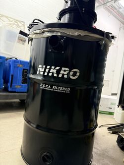 Nikro 55 Gallon HEPA Vacuum (Dual Motor) – Like New