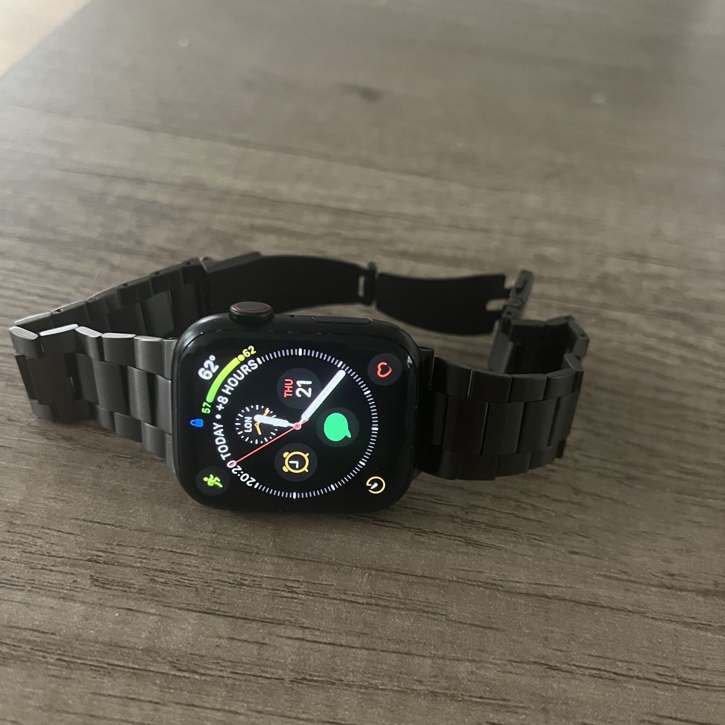 Apple Watch Series 7 With gps