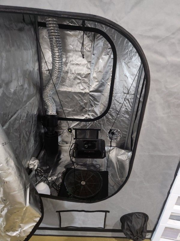 Grow Tent