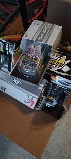 NASCAR 1:24 Die Cast Lot