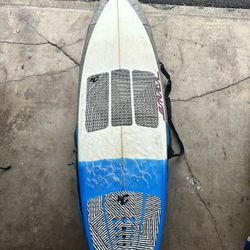 5’9 Estrada Surfboard 