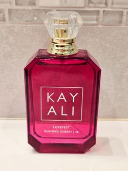 Kayali Lovefest Burning Cherry 48 Eau de Parfum 100ml 96%