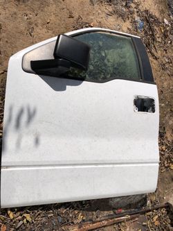 2005 Ford F 150 Driver front Door