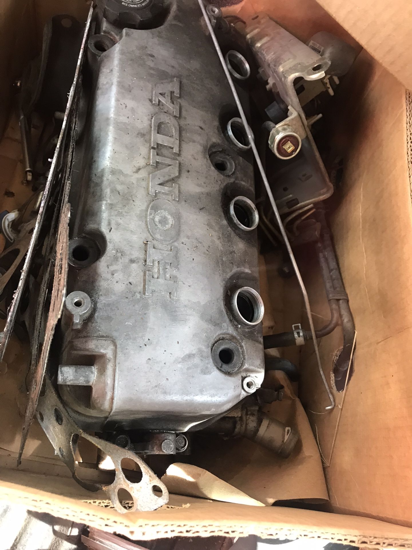 D16 Head, Intake Manifold And Alternator