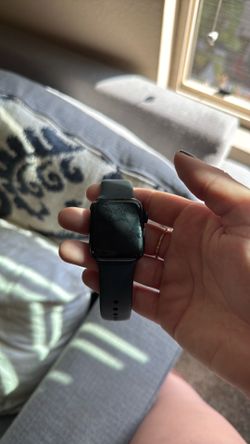 Apple Watch SE