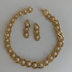 Necklace With Earrings 