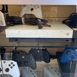 Xbox One X