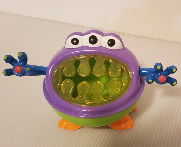 Nuby Snack Monster BPA free Holder Keeper 12 + Months Bowl Toddler Training 
Cup