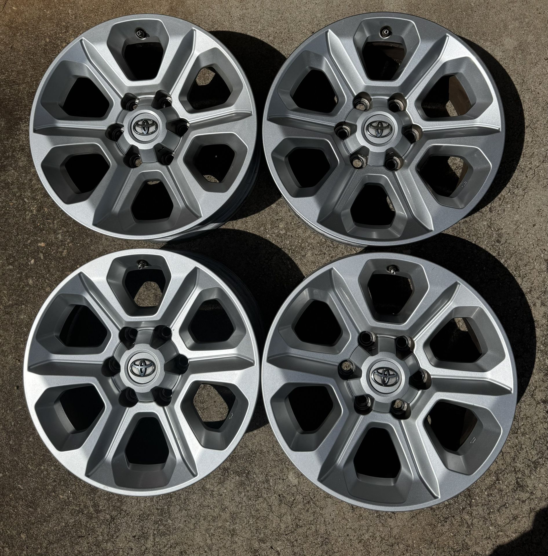 Toyota Forerunner Wheels