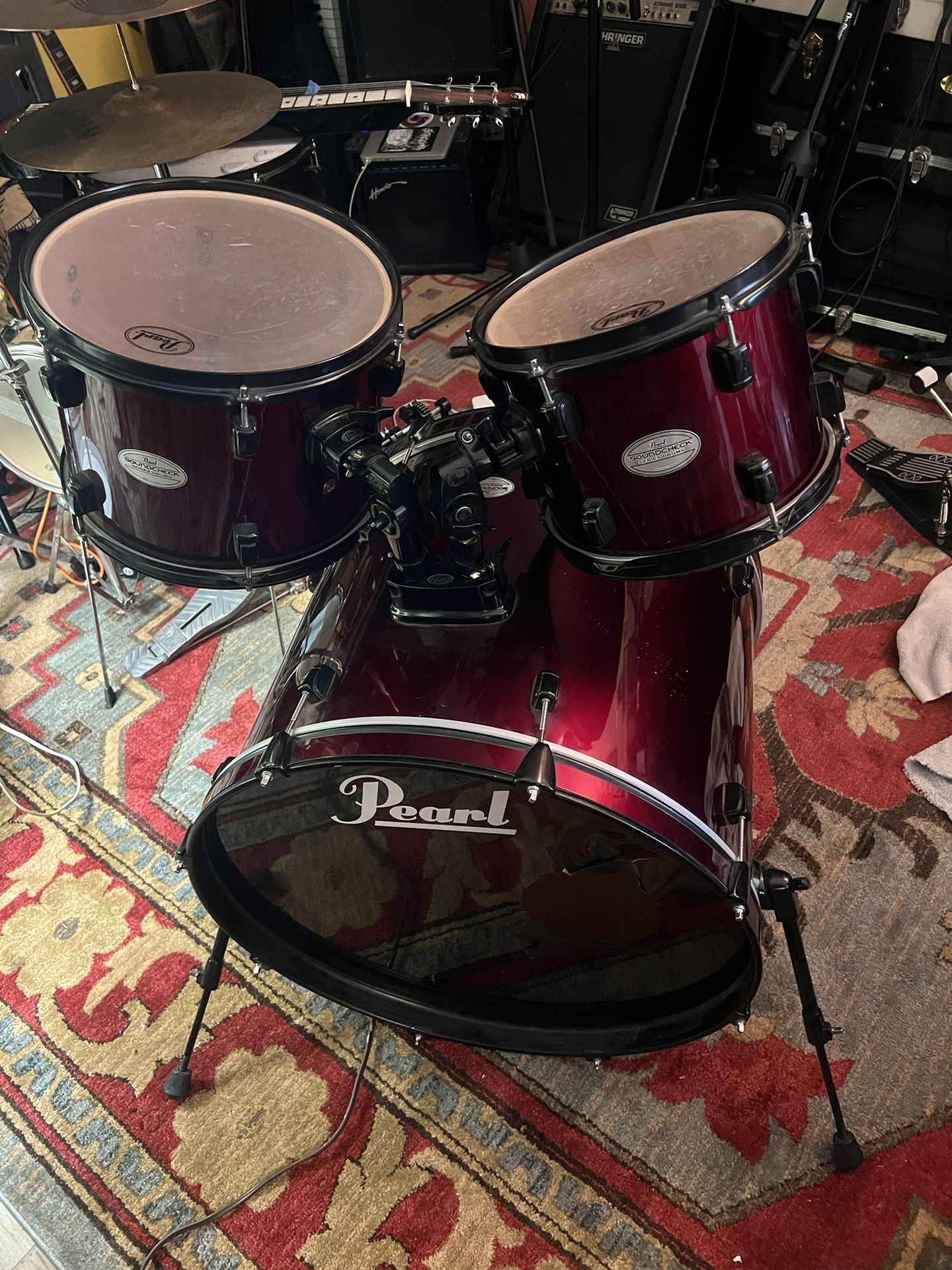 Pearl Soundcheck Bass And Tom Drums