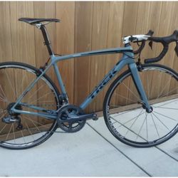 2017 Trek Emonda SLR 9 RSL (Super Light RACE / Race Shop Limited) frameset in immaculate condition Color: Matte Battleship Blue/Gray