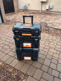 Rigid tool box