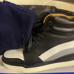  Black And White Hi Tops Size 9