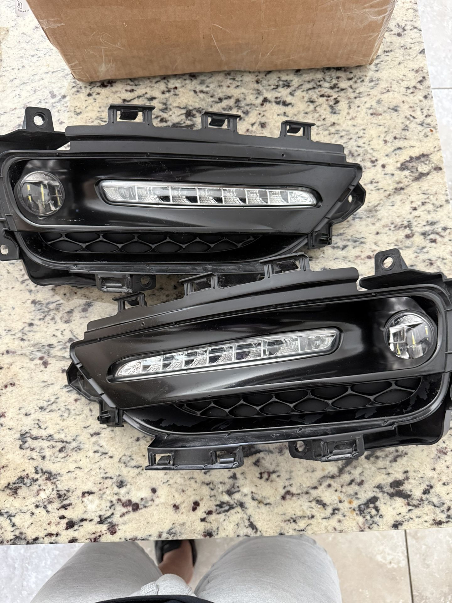 Chrysler 300 DRLs with fog Lights
