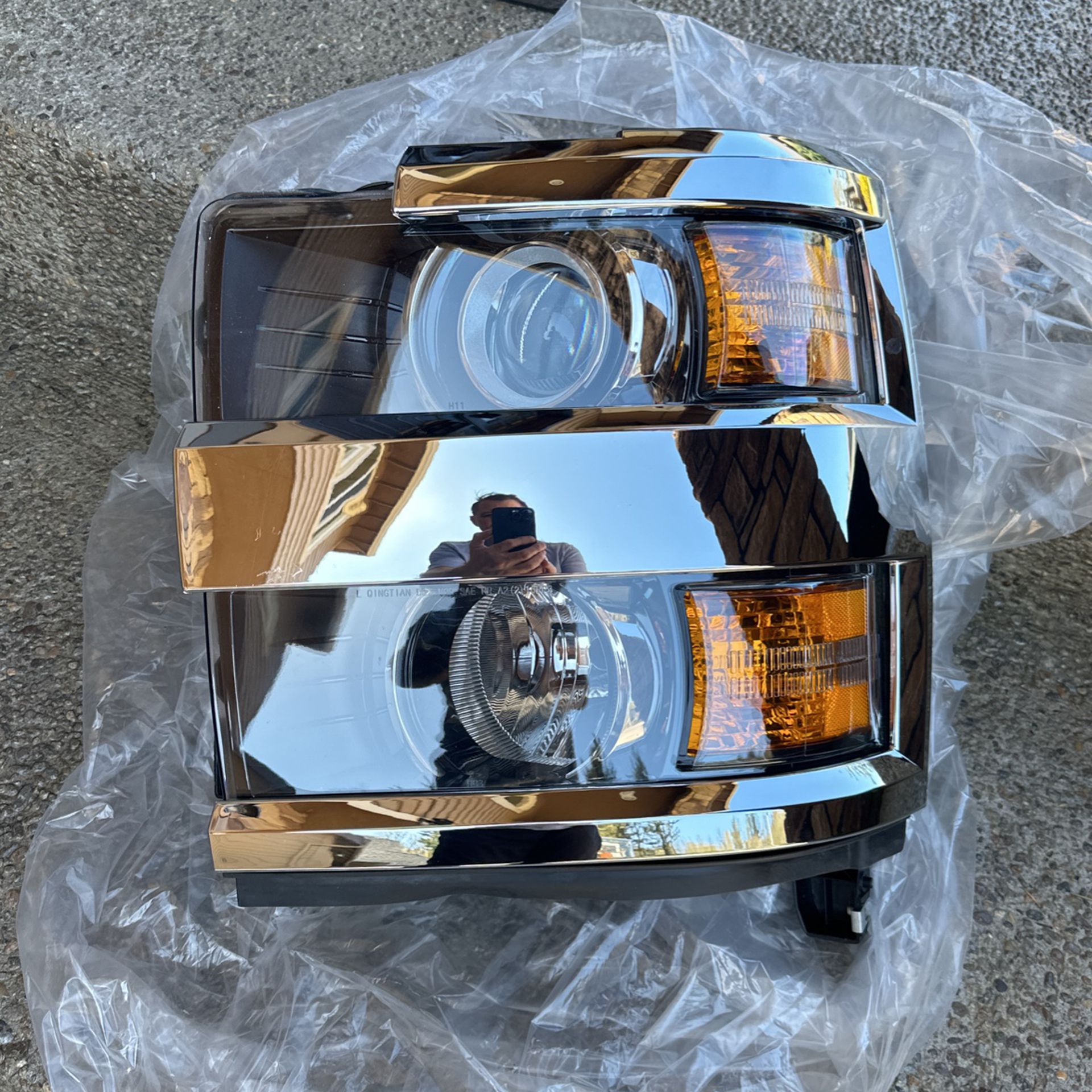  Replacement For 2014-2015 Silverado  Pickup Projector Headlamp