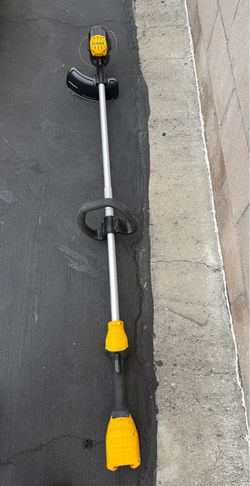 DCST 925 String trimmer two only Dewalt 13” DCST 925 string trimmer (tool only)