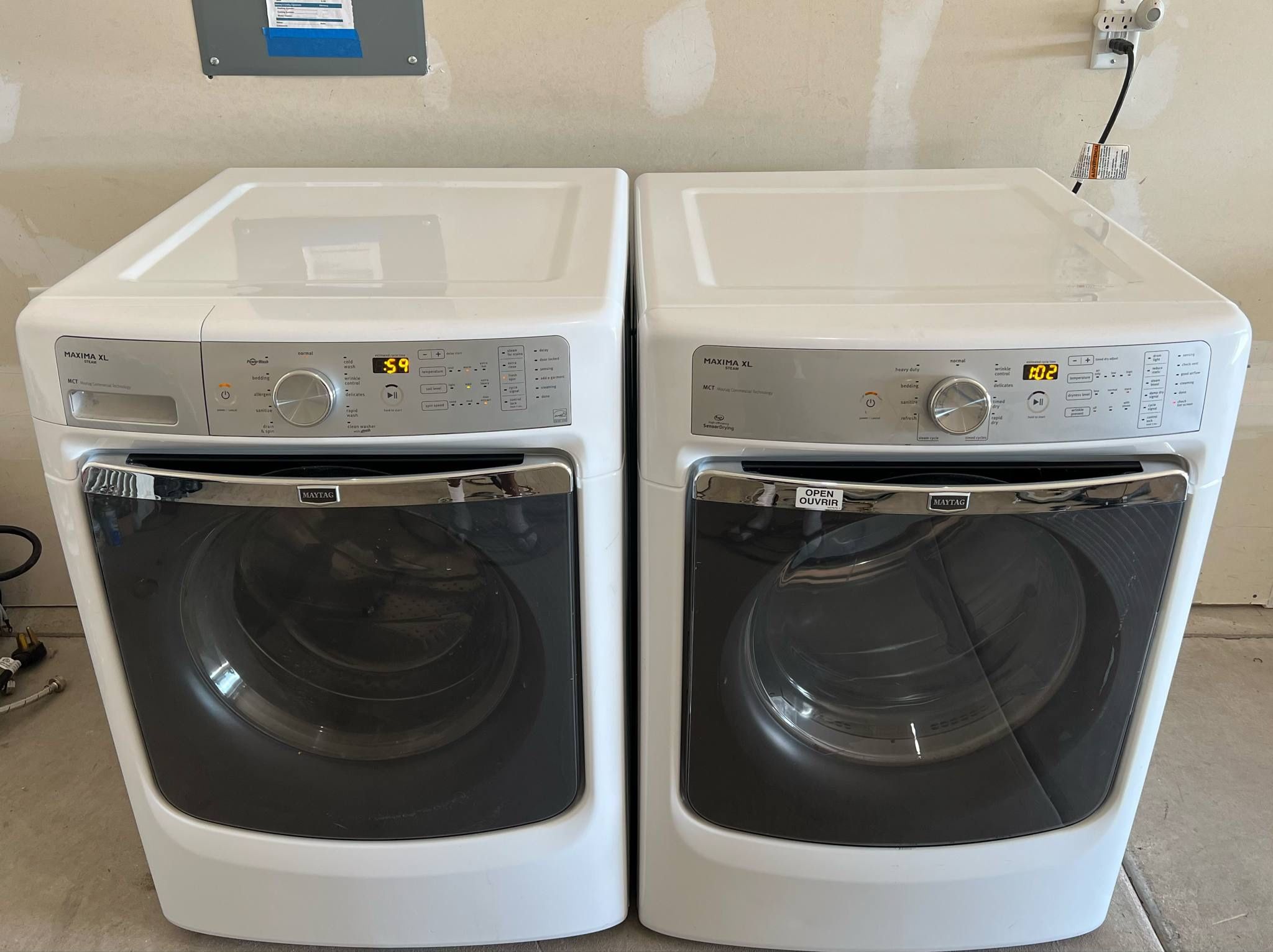Maytag Washer And Dryer (delivery available)