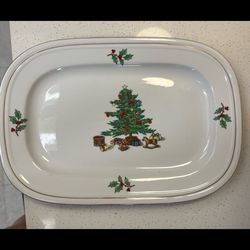 HOLIDAY HOSTESS Christmas Tree 14" Oval Serving Platter, Vintage