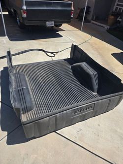 Free short bed liner
