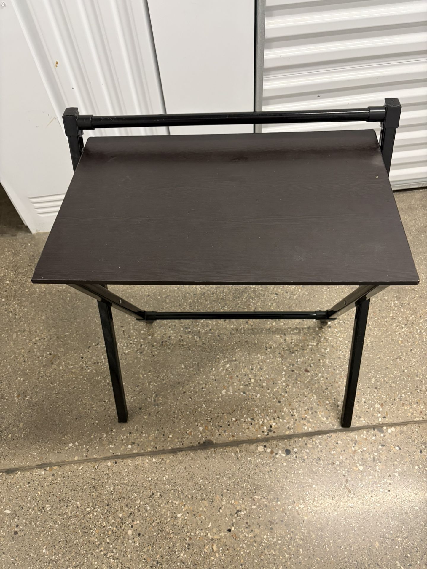 💻 Compact Folding Desk / Table