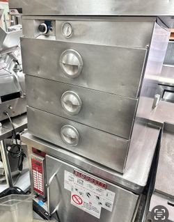 Alto Shaam Three Drawers Warming Cabinet 