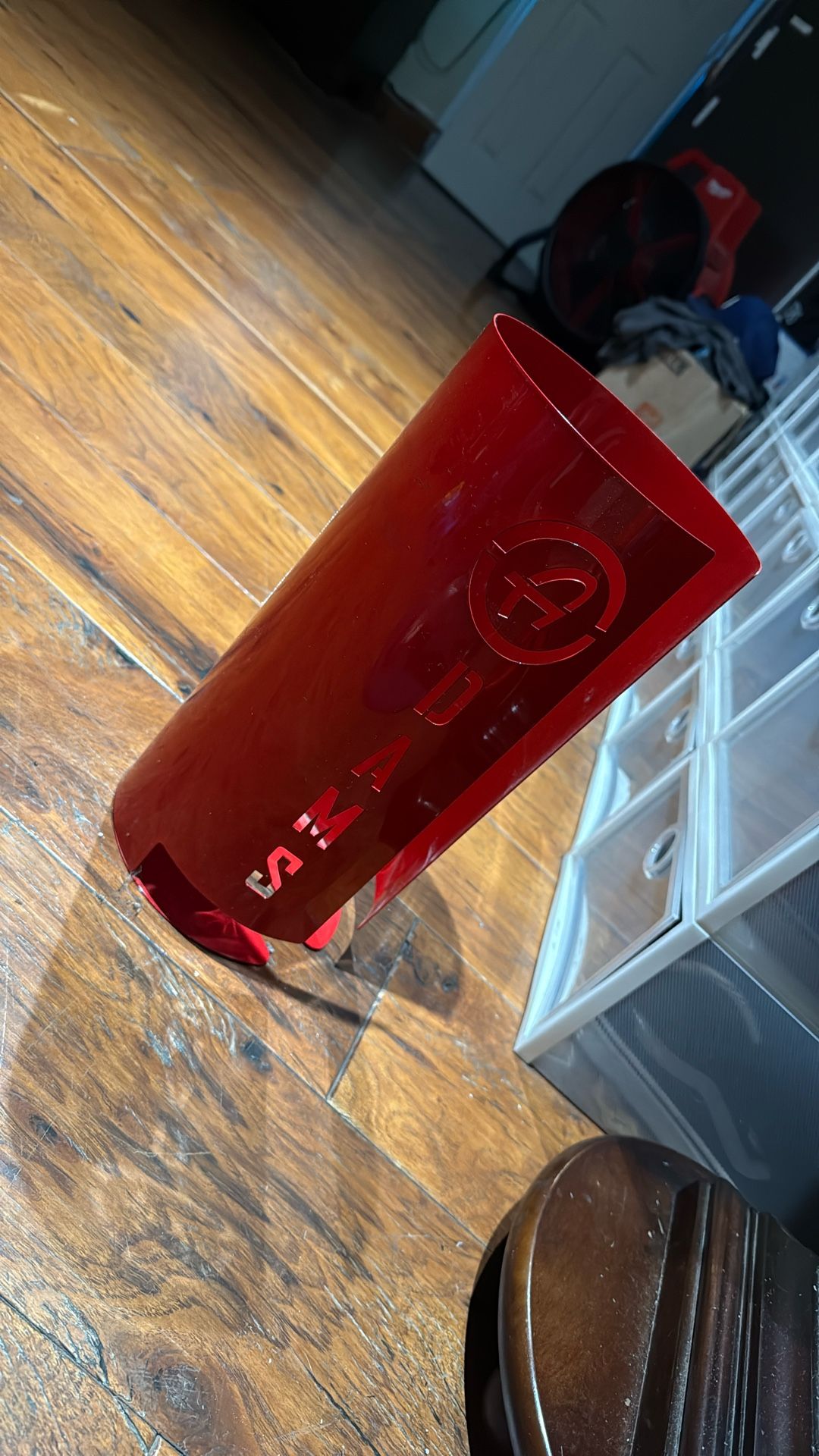 Adams Pad Holder