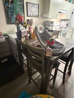 Table + Chairs