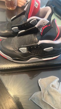 Jordan 4  6 youth