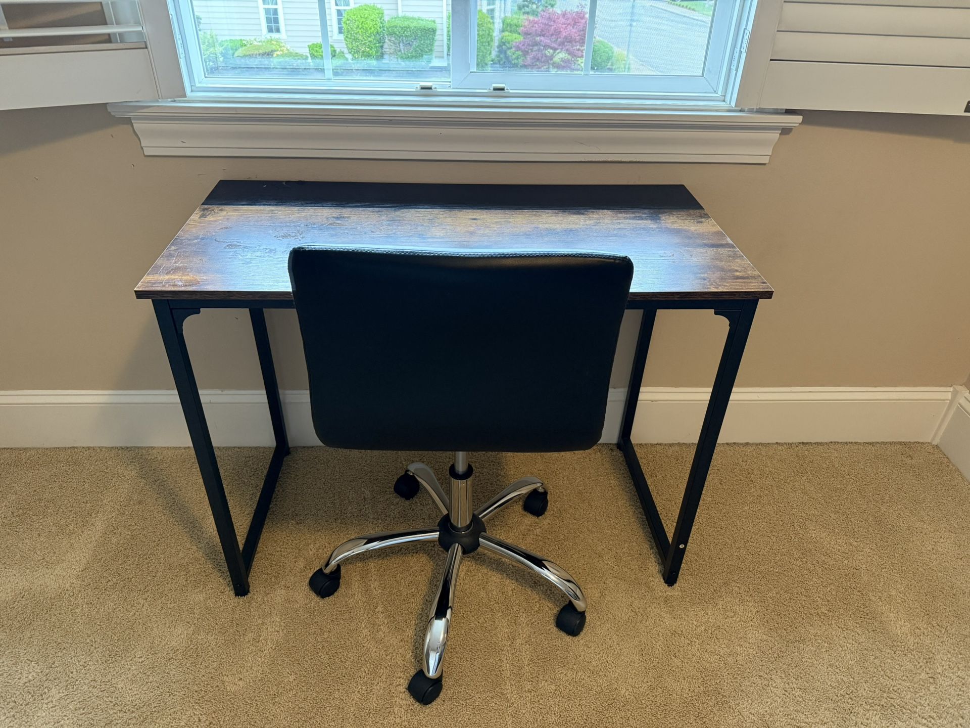 Desk And Chair