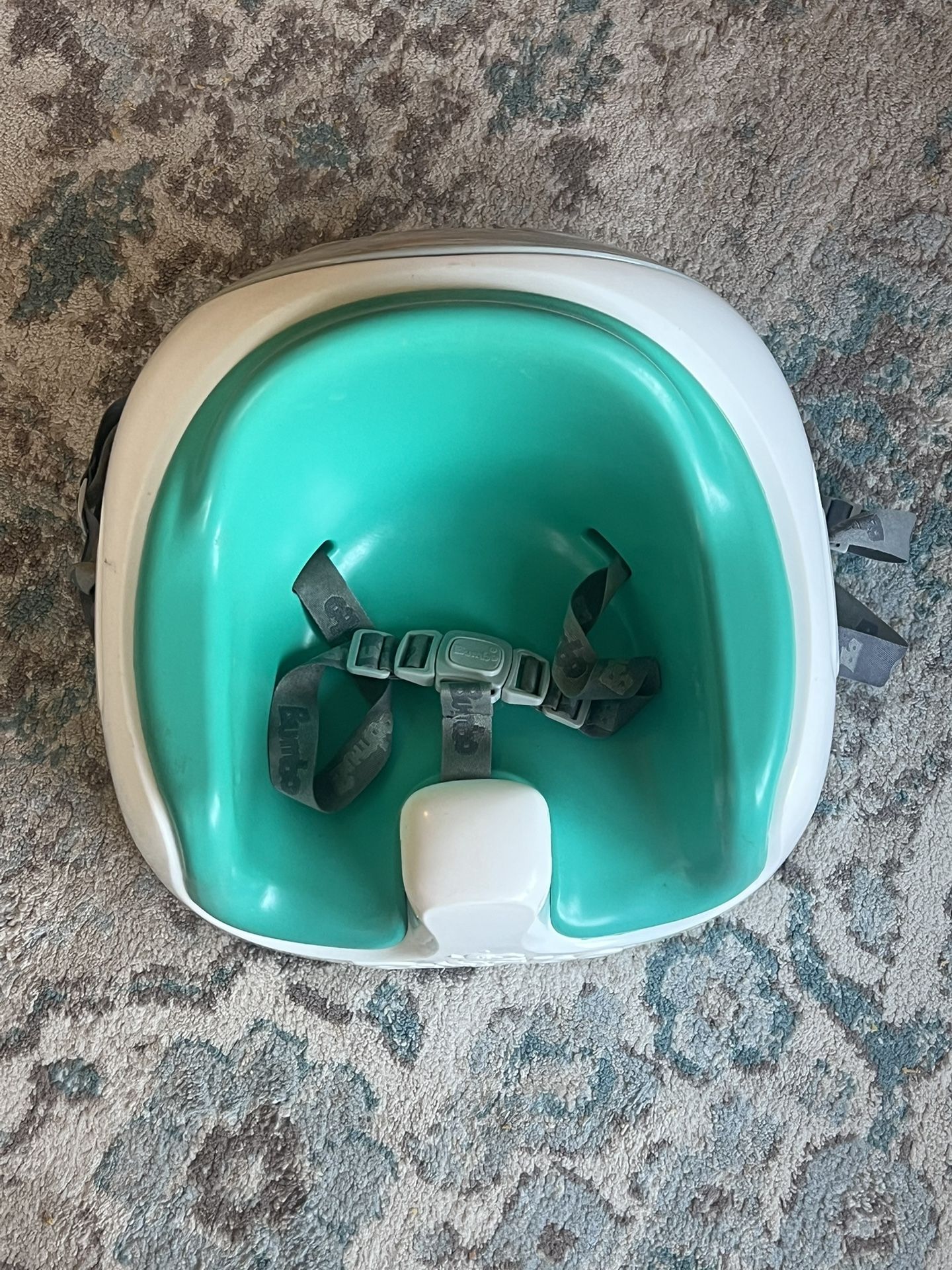 Bumbo Chair 