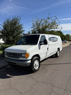 Ford e250 Cargo Van - Needs Engine 