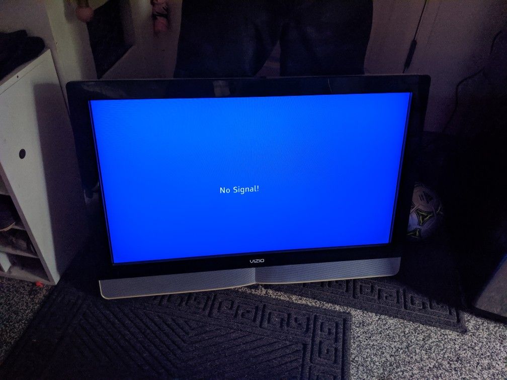 37” Vizio TV