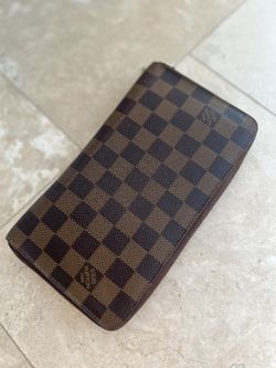 Louis Vuitton Wallet Organizer