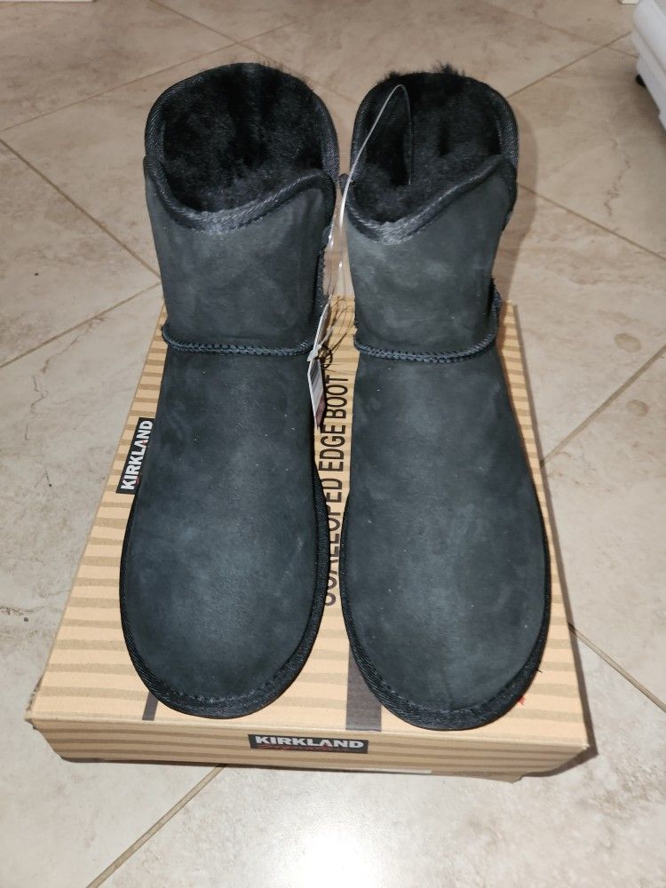 Boots black size 11 Ladies