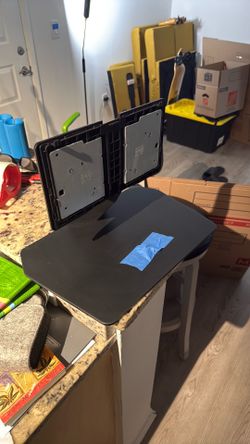 Stand base for Samsung 85” TV (QN85)