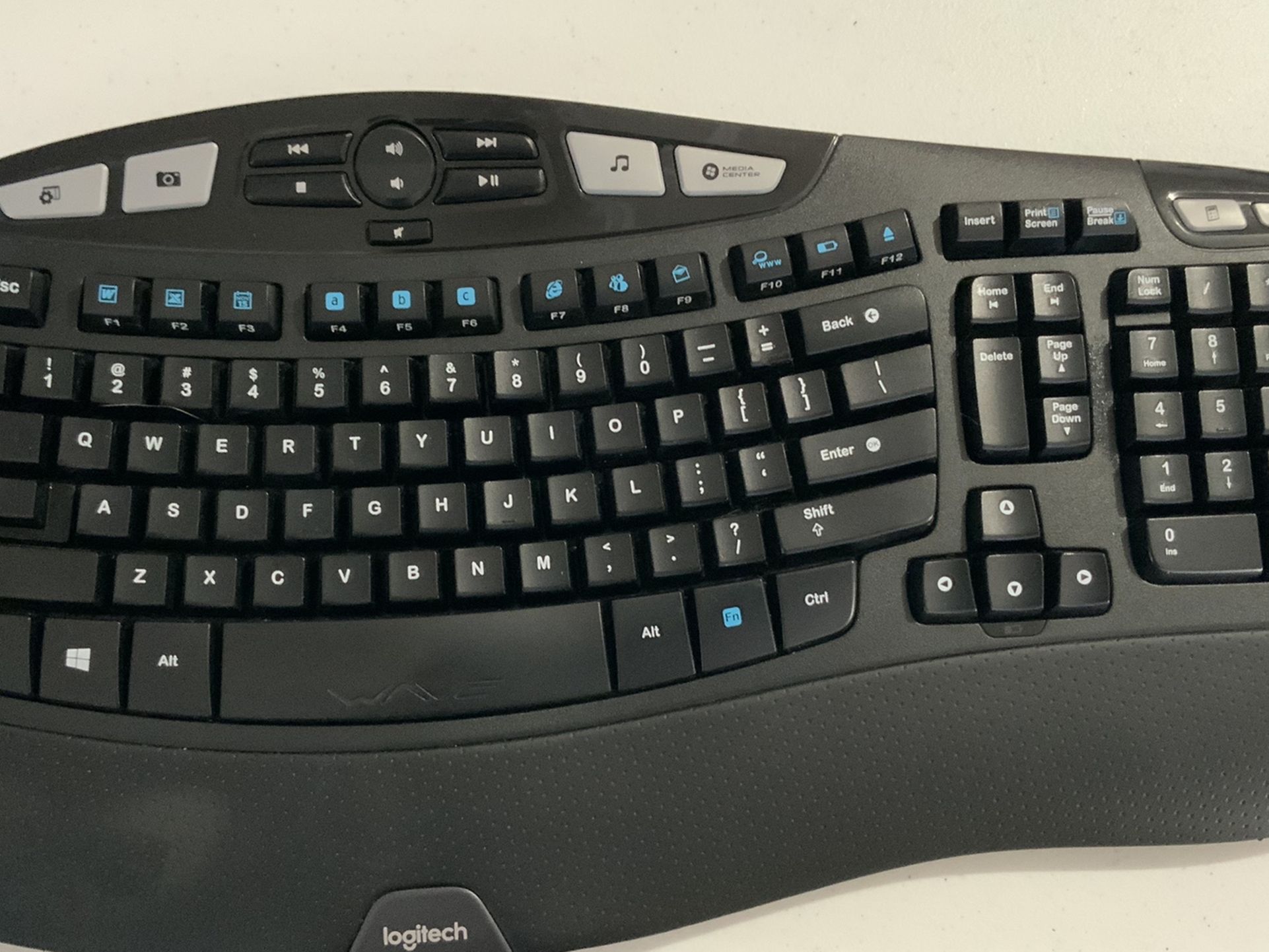 Logitech K350 Keyboard And Mouse