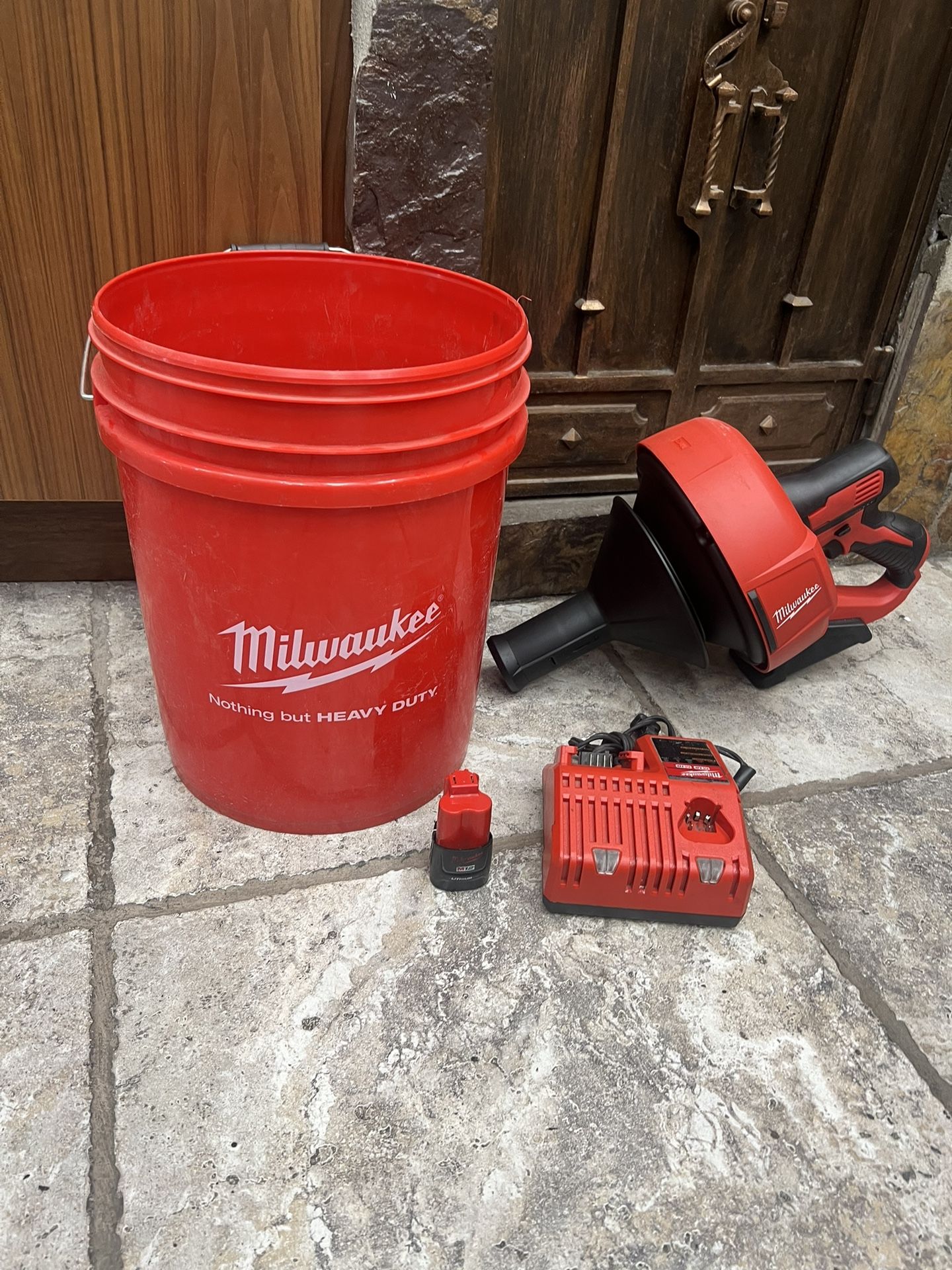 Milwaukee 2571-20 M12 Drain Snake Cleaning Machine,Milwaukee,Milwaukee ...