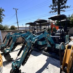 New Kubota 2 Ton Mini Excavator For Sale! Hablamos Español! 
