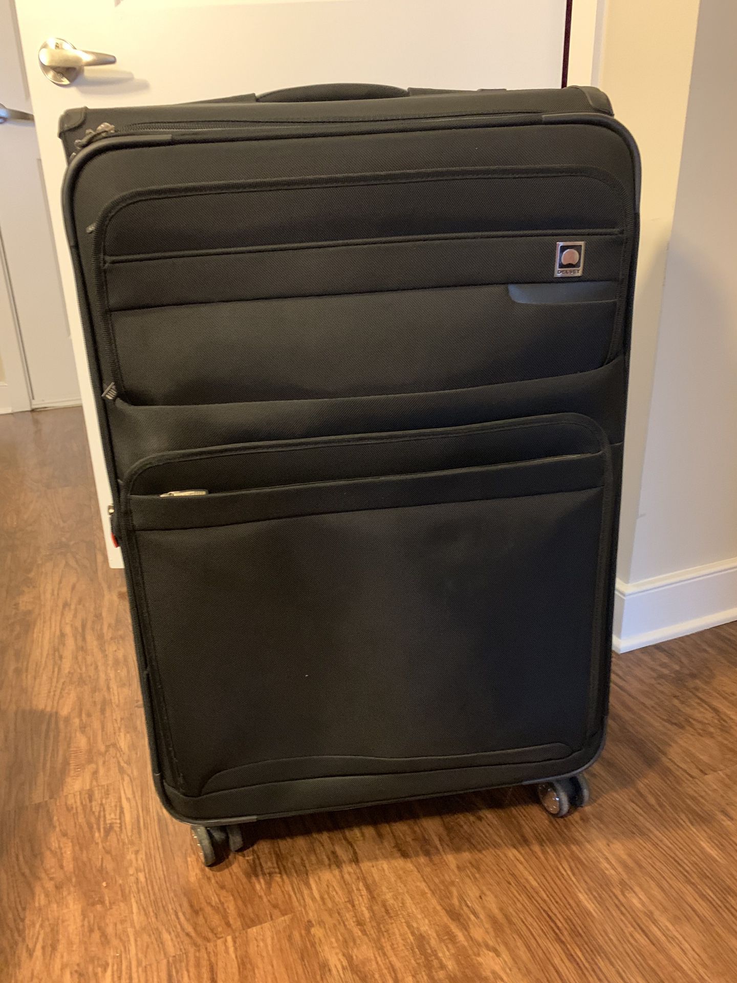Large Delsey luggage piece